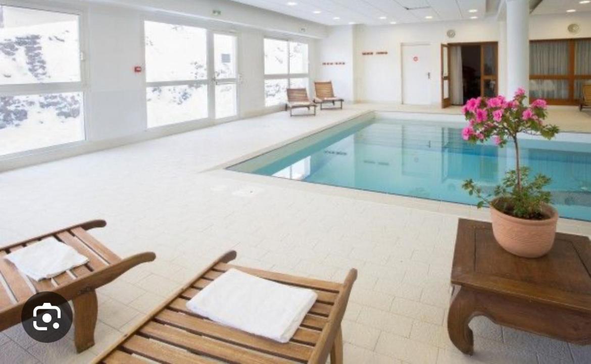 Appartement 4 Personnes Avec Piscine Interieure Puy-Saint-Vincent Εξωτερικό φωτογραφία