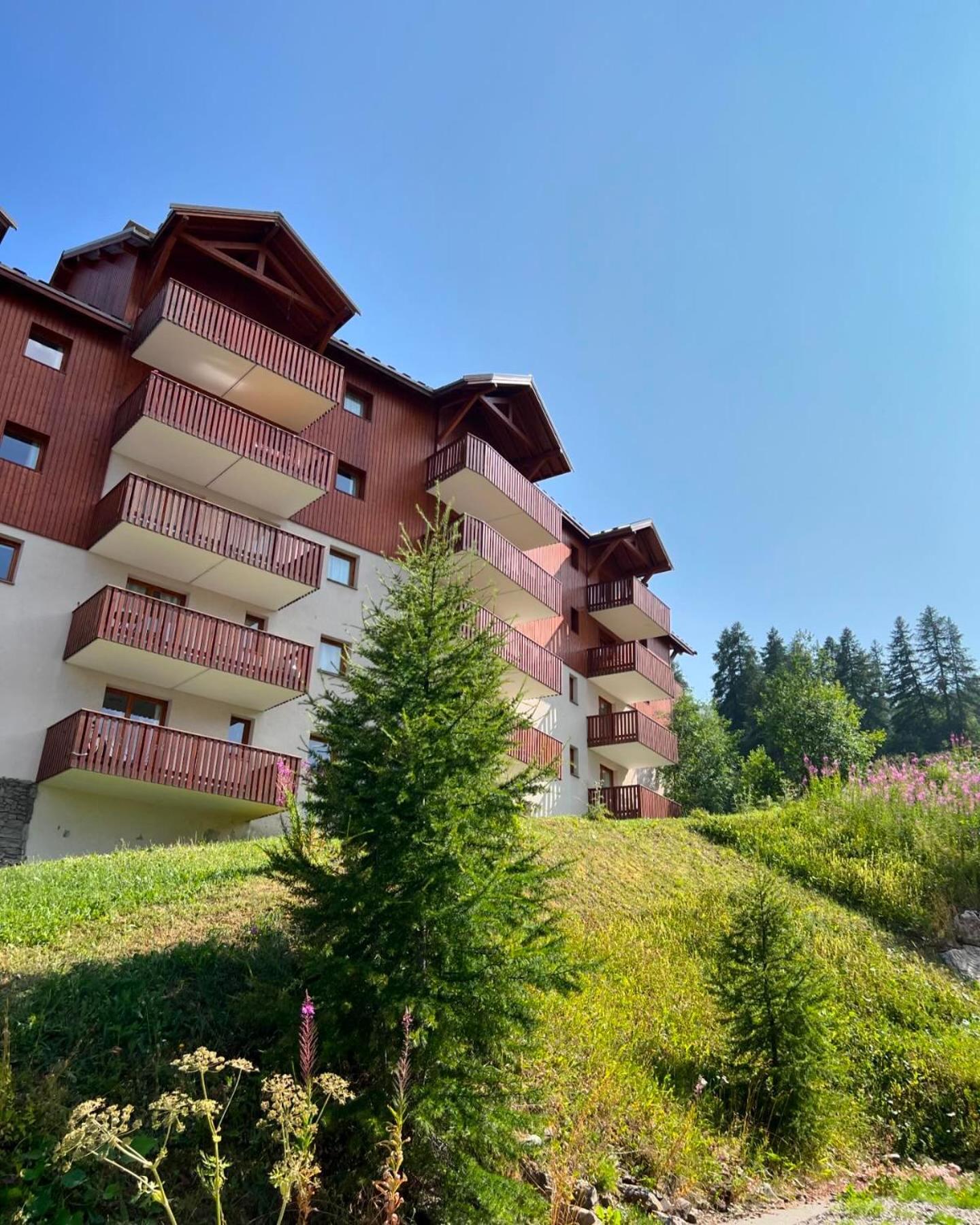 Appartement 4 Personnes Avec Piscine Interieure Puy-Saint-Vincent Εξωτερικό φωτογραφία